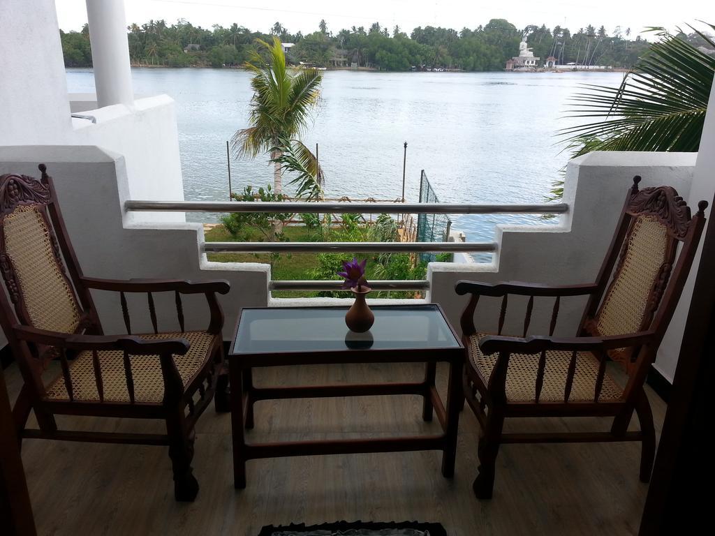 Villa River View Алутгама Экстерьер фото